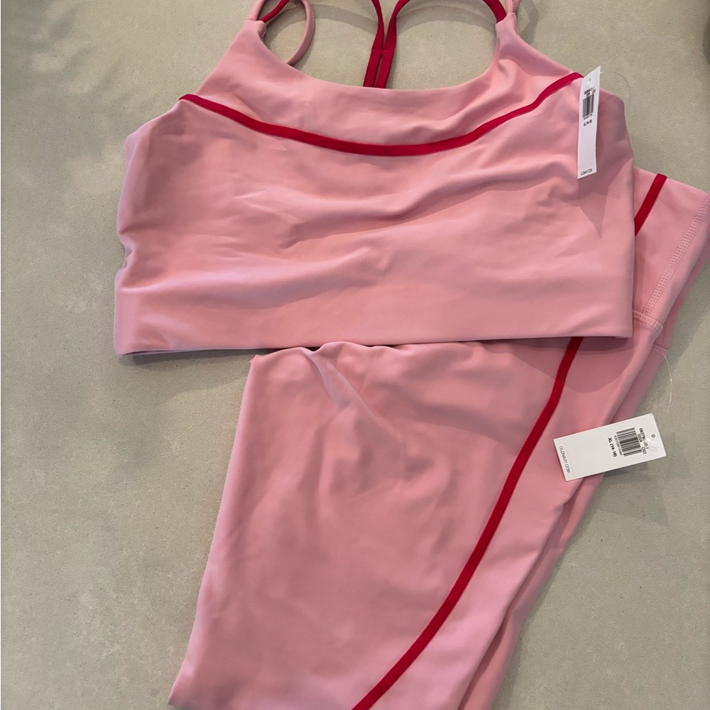 Old Navy NWT girls workout set.  Size 14-16